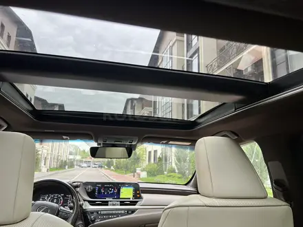 Lexus ES 250 2019 годаүшін21 000 000 тг. в Алматы – фото 6