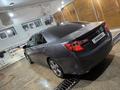 Toyota Camry 2014 года за 7 700 000 тг. в Актобе – фото 8