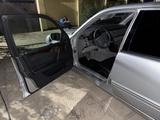 Mercedes-Benz E 320 2000 годаүшін3 500 000 тг. в Жанаозен – фото 2