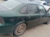 Opel Vectra 1999 года за 1 800 000 тг. в Актобе – фото 2