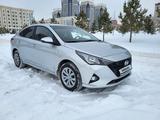 Hyundai Accent 2022 годаfor8 300 000 тг. в Астана – фото 3