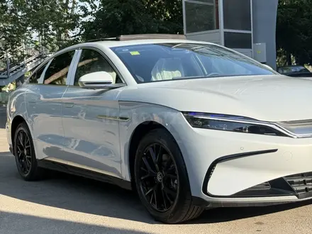 BYD Han 2025 года за 15 300 000 тг. в Алматы – фото 2