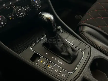 Volkswagen e-Bora 2019 года за 12 300 000 тг. в Алматы – фото 6
