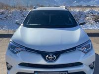 Toyota RAV4 2019 годаfor13 000 000 тг. в Алматы