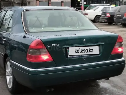 Mercedes-Benz C 280 1995 года за 2 000 000 тг. в Алматы – фото 3