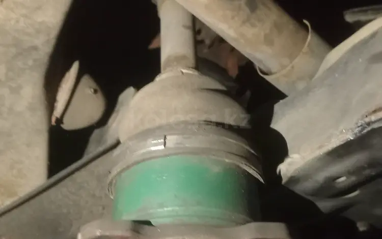 Привод шрус передний Mitsubishi Delica за 25 000 тг. в Алматы