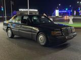 Mercedes-Benz E 200 1993 года за 950 000 тг. в Шымкент – фото 2