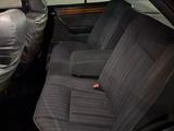 Mercedes-Benz E 200 1993 года за 950 000 тг. в Шымкент – фото 5