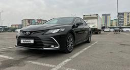 Toyota Camry 2022 годаүшін13 500 000 тг. в Алматы