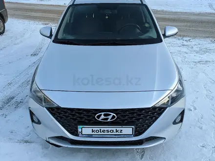 Hyundai Accent 2021 года за 7 600 000 тг. в Кокшетау – фото 2