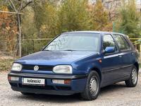 Volkswagen Golf 1994 годаfor1 950 000 тг. в Шымкент