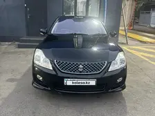 Toyota Crown, 2008