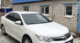 Toyota Camry 2015 года за 12 000 000 тг. в Уральск – фото 3