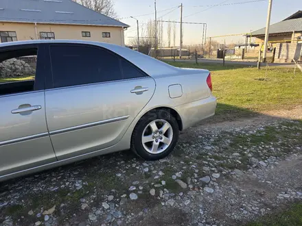 Toyota Camry 2002 года за 5 800 000 тг. в Шымкент – фото 2