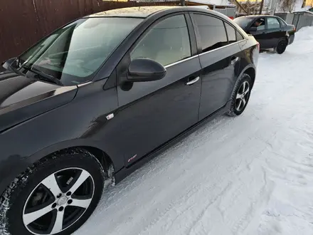 Chevrolet Cruze 2012 года за 3 300 000 тг. в Петропавловск – фото 8