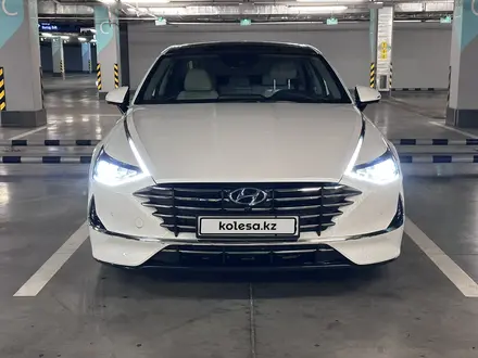 Hyundai Sonata 2020 года за 14 000 000 тг. в Алматы – фото 3