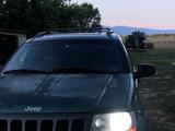 Jeep Grand Cherokee 1999 годаүшін2 350 000 тг. в Сарыозек
