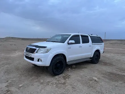 Toyota Hilux 2012 года за 12 000 000 тг. в Жанаозен