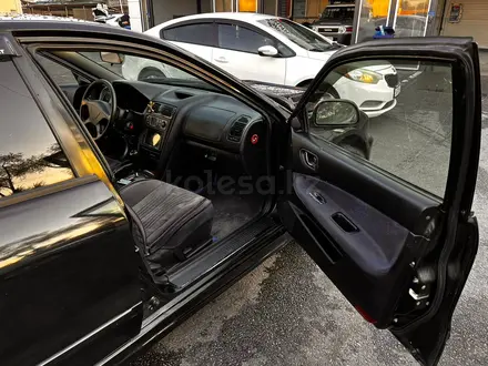 Mitsubishi Galant 2002 года за 2 000 000 тг. в Алматы – фото 4
