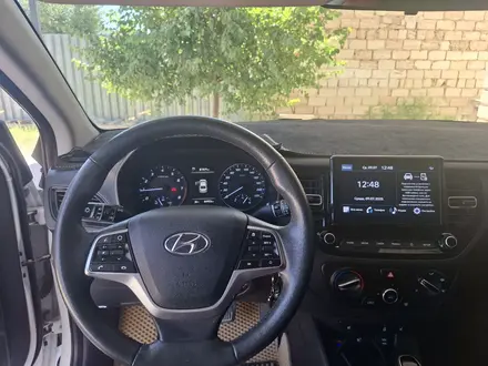Hyundai Accent 2021 года за 7 000 000 тг. в Актау – фото 6