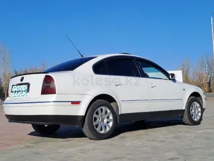 Volkswagen Passat 2001 года за 3 500 000 тг. в Уральск – фото 5