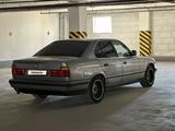 BMW 520 1990 годаfor2 600 000 тг. в Астана – фото 4