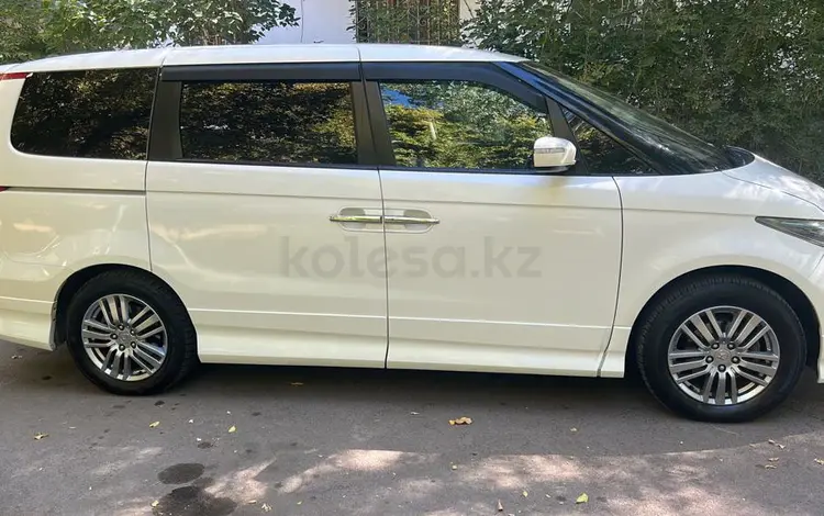 Honda Elysion 2006 годаүшін7 000 000 тг. в Астана