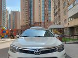 Toyota Camry 2018 года за 11 200 000 тг. в Шымкент – фото 3