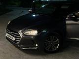 Hyundai Elantra 2018 года за 7 700 000 тг. в Алматы – фото 4