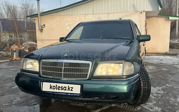 Mercedes-Benz C 220 1994 годаfor2 500 000 тг. в Алматы