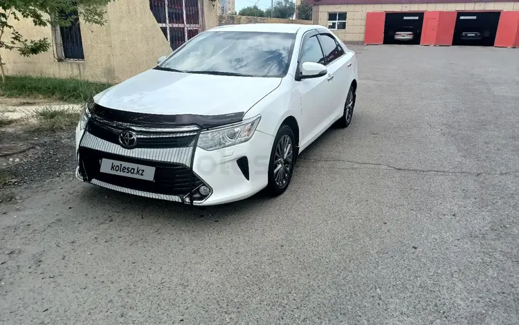 Toyota Camry 2015 года за 12 299 000 тг. в Талдыкорган