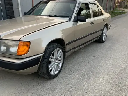 Mercedes-Benz E 230 1989 года за 1 200 000 тг. в Алматы – фото 7