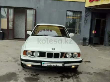 BMW 520 1990 года за 2 200 000 тг. в Шиели – фото 19