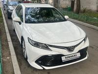Toyota Camry 2018 годаүшін11 200 000 тг. в Семей