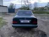 Mercedes-Benz E 220 1994 годаүшін1 700 000 тг. в Шымкент