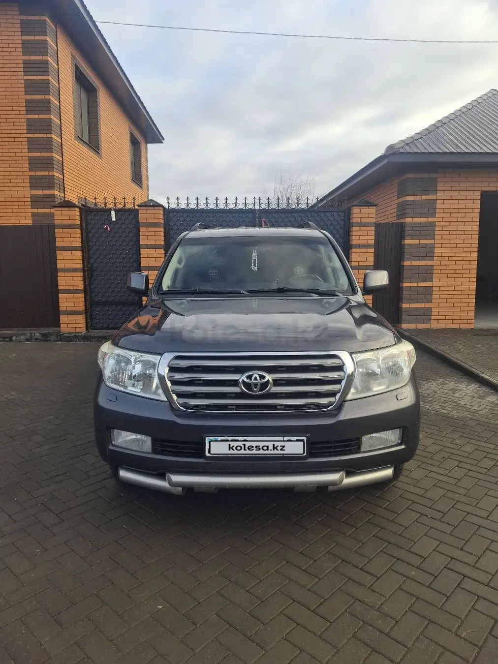 Toyota Land Cruiser, 2010