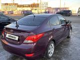 Hyundai Solaris 2013 года за 2 900 000 тг. в Атырау – фото 3
