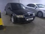 Skoda Superb 2006 года за 1 900 000 тг. в Кокшетау – фото 4