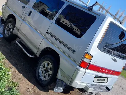 Mitsubishi Delica 1996 года за 1 950 000 тг. в Талдыкорган – фото 3