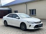 Toyota Camry 2015 года за 10 490 000 тг. в Астана