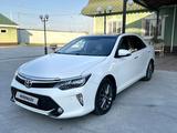 Toyota Camry 2015 года за 12 400 000 тг. в Шымкент