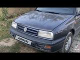 Volkswagen Vento 1998 года за 1 000 000 тг. в Шымкент – фото 3