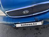 Kia Carnival 1998 годаүшін1 100 000 тг. в Алматы – фото 4