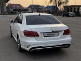 Mercedes-Benz E 200 2014 года за 11 000 000 тг. в Алматы – фото 4