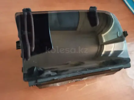 W221 монитор дисплей за 35 000 тг. в Алматы
