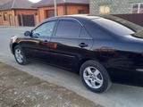 Toyota Camry 2002 годаүшін4 000 000 тг. в Атырау – фото 2