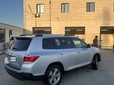 Toyota Highlander 2012 годаүшін9 700 000 тг. в Актау – фото 2