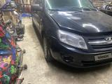 ВАЗ (Lada) Granta 2190 2012 годаүшін1 200 000 тг. в Петропавловск