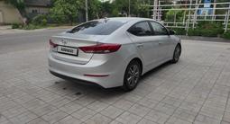 Hyundai Elantra 2017 года за 7 800 000 тг. в Шымкент – фото 3