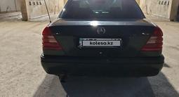Mercedes-Benz C 180 1993 года за 1 200 000 тг. в Актау – фото 3